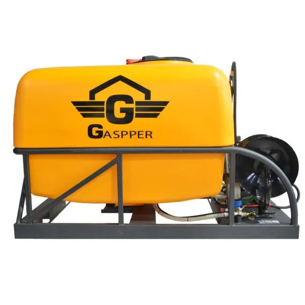Premium benzínový vysokotlakový čistič GP1000, s motorem Briggs&Stratton, 6.5 HP, 3200 PSI/ 220 bar, s nádrží na vodu 1000L