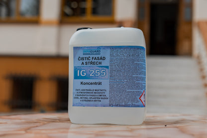 IG 255 - Silný a rychlý čistič fasád a omítek, odmašťovač a čistič střešních krytin - koncentrát