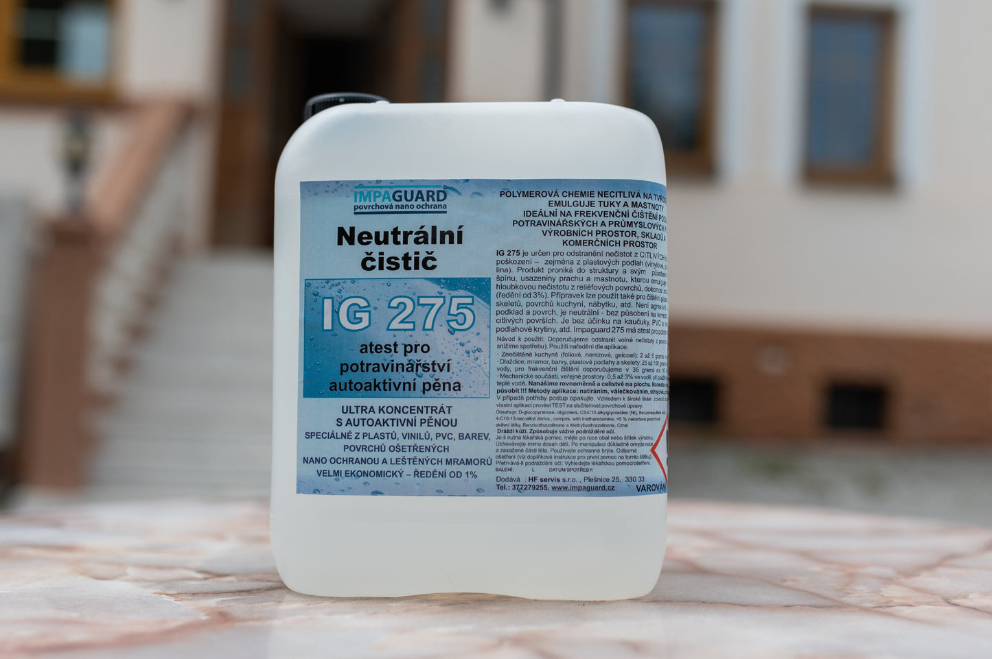 Čistič vinylu, PVC, plovoucích podlah, leštěných mramorů - koncentrát - IG 275