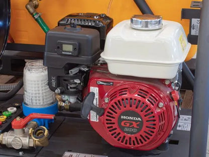 Premium benzínový vysokotlaký čistič GP500, s motorem Honda, 6.3 HP, 3200 PSI/ 220 bar, s nádrží na vodu 500L