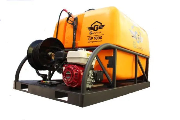 Premium benzínový vysokotlakový čistič GP1000, s motorem Honda, 6.5 HP, 3200 PSI/ 220 bar, s nádrží na vodu 1000L