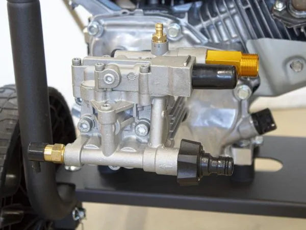 Waspper W3100HA, benzínový vysokotlaký čistič, s motorem Honda, 5,5 HP, 213 bar/3.100 PSI